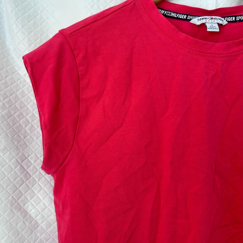 Tommy Hilfiger Women's Hot Pink Crop Top - Picture 7 of 8